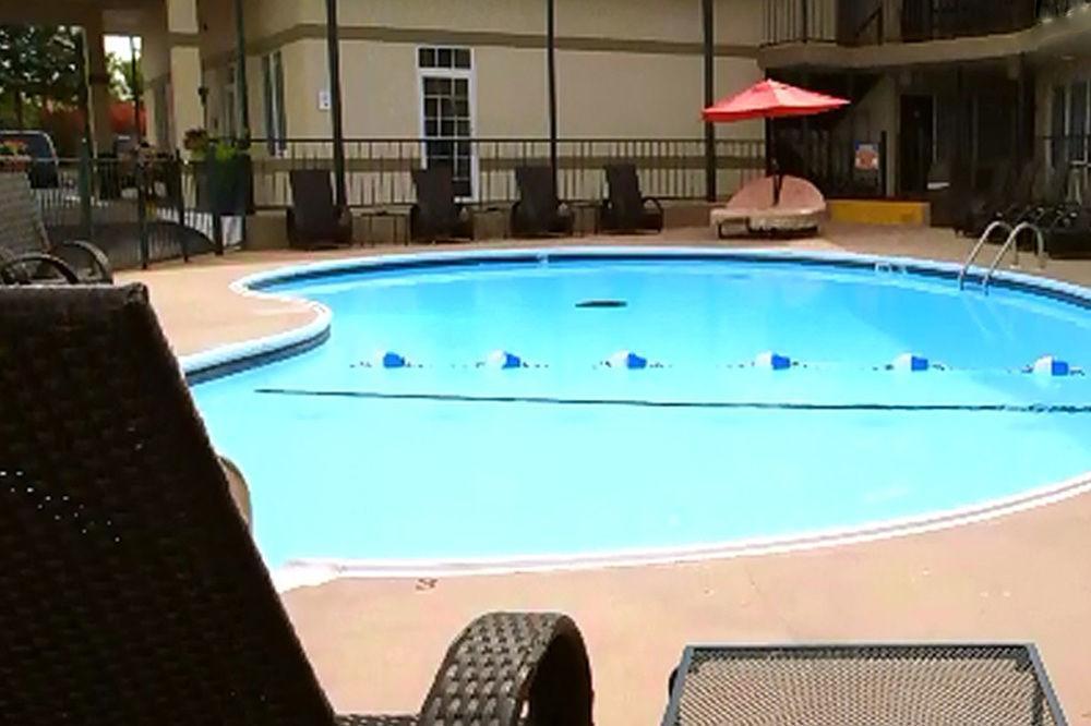 The Park At Foxborough Hotel Branson Exterior photo